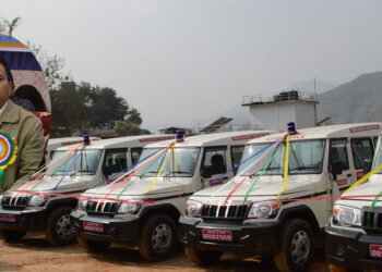 कान्छारामको अर्को राम्रो कामः विदेशबाट फर्केकालाई जिल्ला ल्याउने जिम्मा लिए