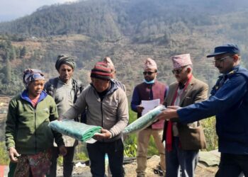 आगलागीमा परी ज्यान गुमाएका परिवारलाई जिल्ला विपत्त व्यवस्थापन कोषबाट राहत