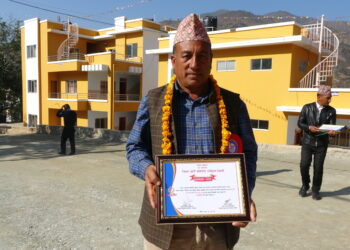 सम्झौता समयावधि भित्रै काम सम्पन्न गरेपछि निर्माण व्यवसायी सम्मानित