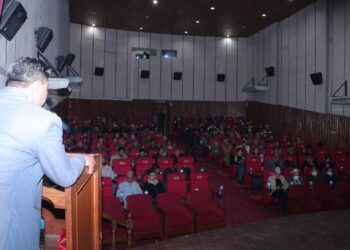 साहित्यकारहरुका बीचमा “निरमाया“ चलचित्रको प्रथम प्रदर्शन