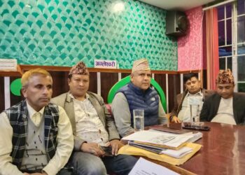 उद्योग वाणिज्य संघ निर्वाचनः नविन थापाको समूहलाई सर्थन गर्दै घिमिरेले फिर्ता लिए उम्मेद्वारी