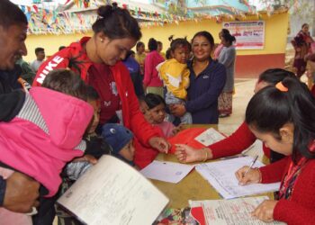 विद्यालयकाे वार्षिक उत्सवकाे अवसरमा विविध कार्यक्रम
